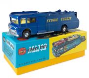 Ecurie Ecosse Renntransporter