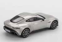 Aston Martin DB10