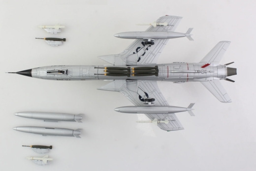 Republic F-105F Thunderchief (63-8304)