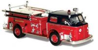 American LaFrance 700 Closed Cab Pumper