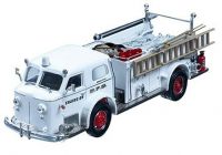 American LaFrance 700 Closed Cab Pumper