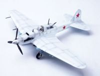 Ilyushin IL-2M3 Sturmovik (White 9)