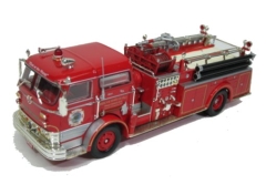 Mack C Closed Cab Pumper